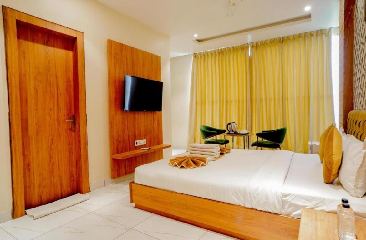Premvan By Silverkey Hospitality Hotel 4*